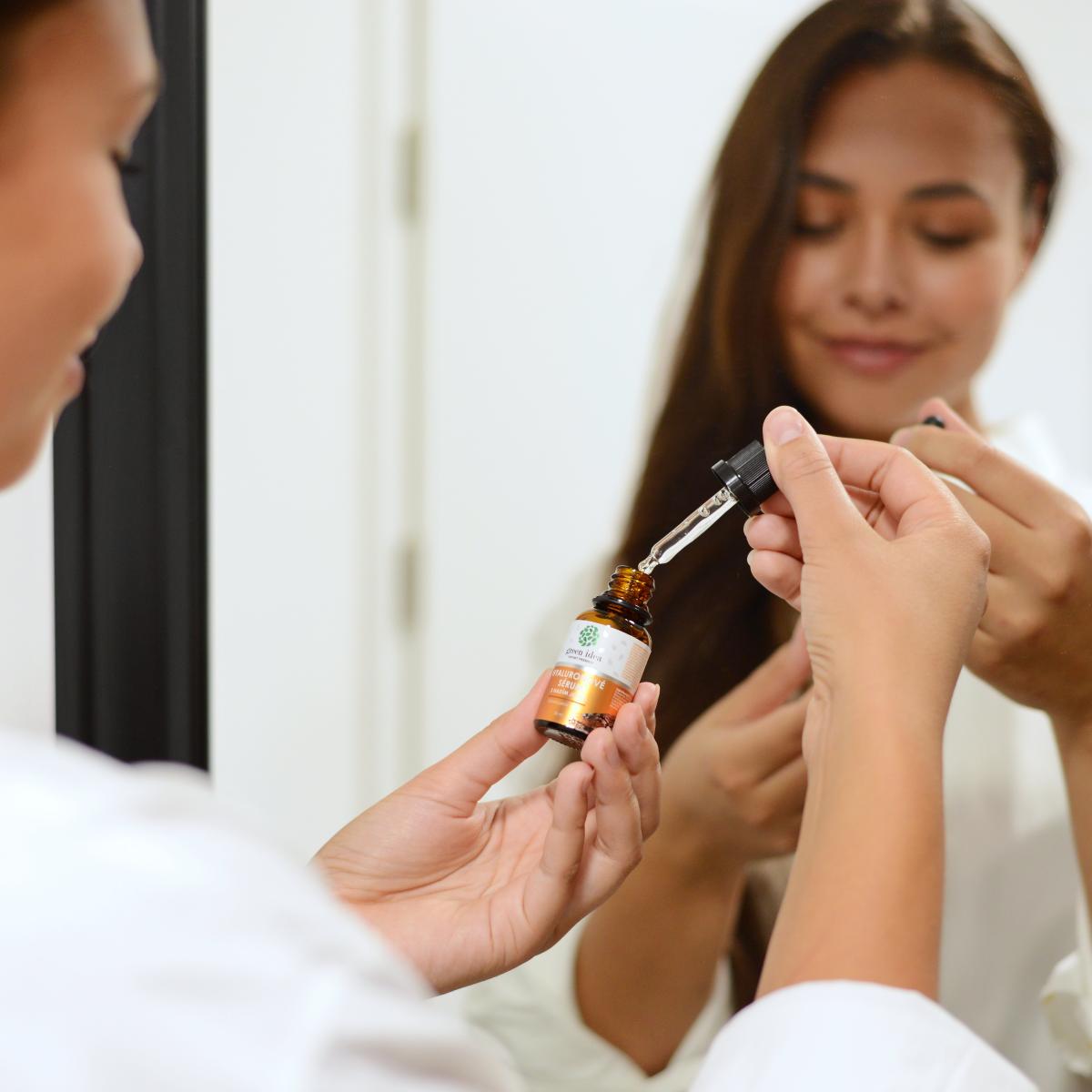 HYALURON SZÉRUM & kígyóméreg maximális  lifting hatás